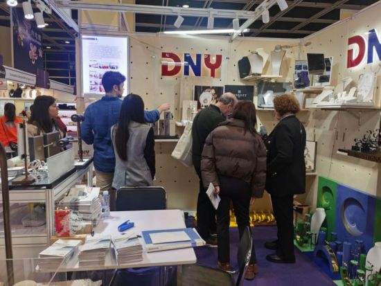 DNY participate in the HKTDC INTERNATIONAL JEWELLERY SHOW